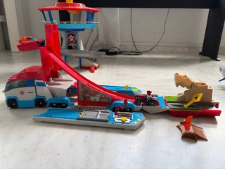 Camión Patrulla Canina con figuras