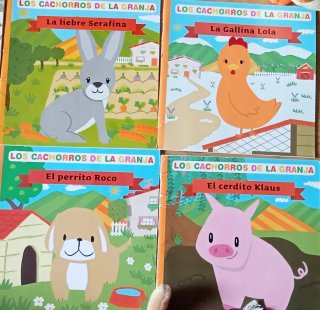Lote libros infantiles con peluches