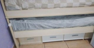 Cama doble con 4 cajones