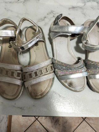 2 paia sandali bambina oro e argento