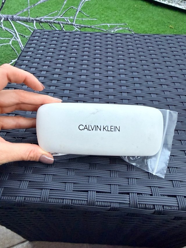Montura Calvin Klein nueva a estrenar – modelo CK2
