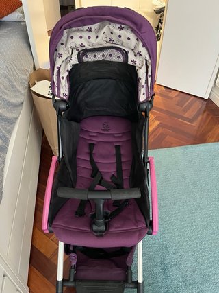 Silla de paseo plegable ligera