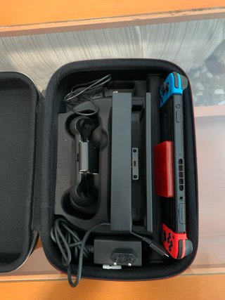 PACK TOTAL! Nintendo Switch + 4 Mandos + 4 Juegos