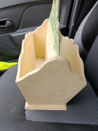 REVISTERO MADERA PINTADO A MANO