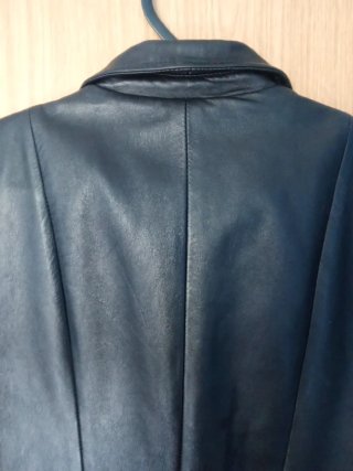 Blazer de cuero auténtico (100% leather) de Zara