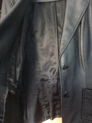Blazer de cuero auténtico (100% leather) de Zara