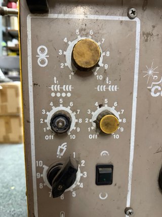 Soldadora ESAB Power Compact 250