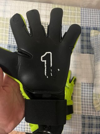 Guantes de portero rinat turf talla 10