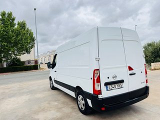 Nissan NV400 2013