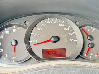 Nissan NV400 2013