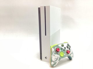 Xbox One S 1TB + Mando Personalizado