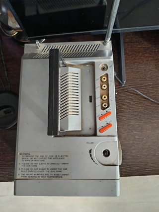 Mini TV Jean Vintage. Se admiten ofertas