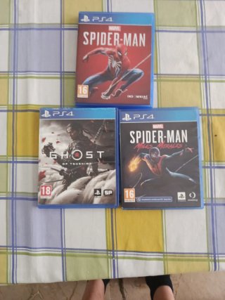 Pacchetto Giochi PS4: Spiderman, Miles Morales, Ghost