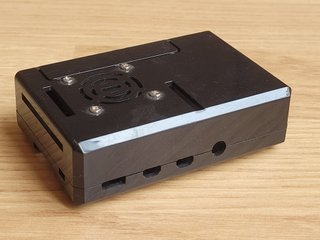 Carcasa Raspberry Pi 4 con Ventilador