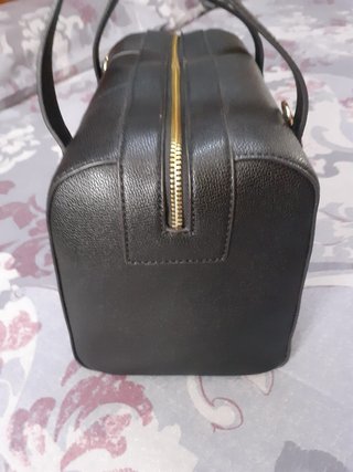 Bolso original de Guess Negro