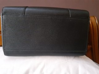 Bolso original de Guess Negro