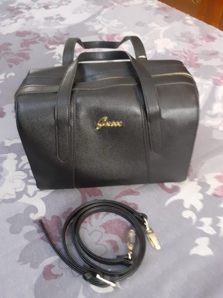 Bolso original de Guess Negro