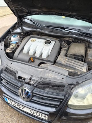 wolksvagen golf v 2010