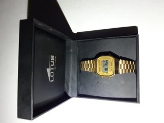 Reloj Casio Dorado Digital