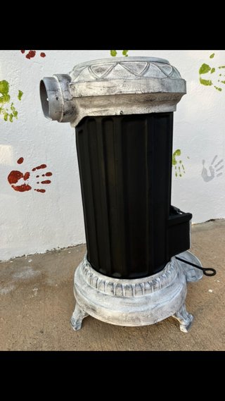 Estufa de forja antigua