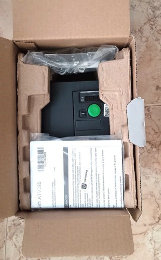 VARIADOR SCHNEIDER ATV320U22N4C - 2,2 KW