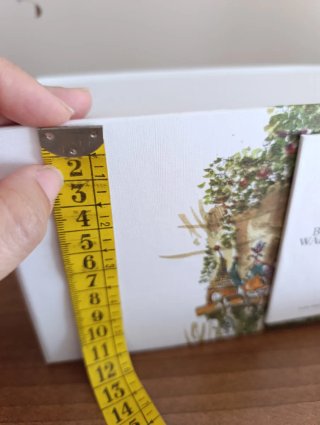 Cajonera de cartón Zara Beauty Wardrobe