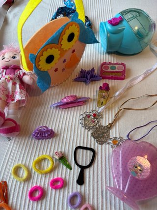 Lote juguetes accesorios muñeca y niña