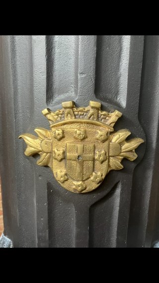 Estufa de forja antigua