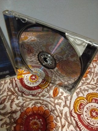 CD. Norah Jones. Come Away With Me