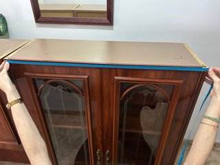 Vitrina de salón madera y cristal
