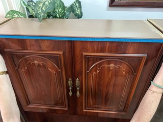Vitrina de salón madera y cristal