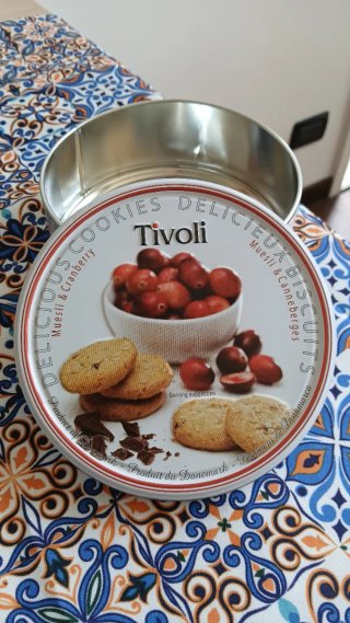 Portabiscotti in latta Tivoli Muesli & Cranberry