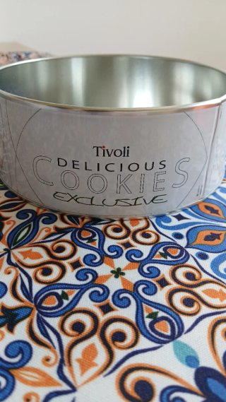 Portabiscotti in latta Tivoli Muesli & Cranberry