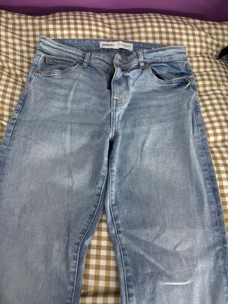 Pantalones vaqueros Bershka azules
