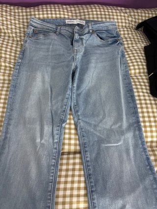 Pantalones vaqueros Bershka azules