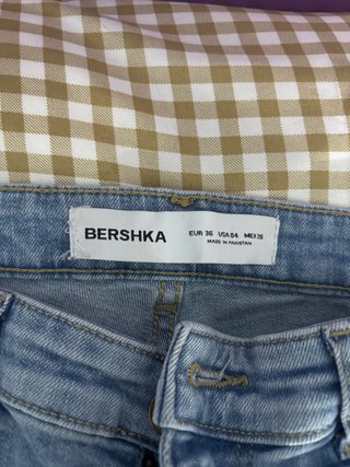 Pantalones vaqueros Bershka azules