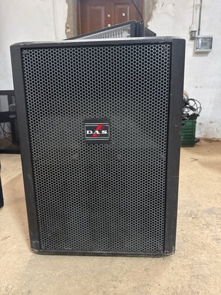 Subwoofer DAS 18R18 500W Negro