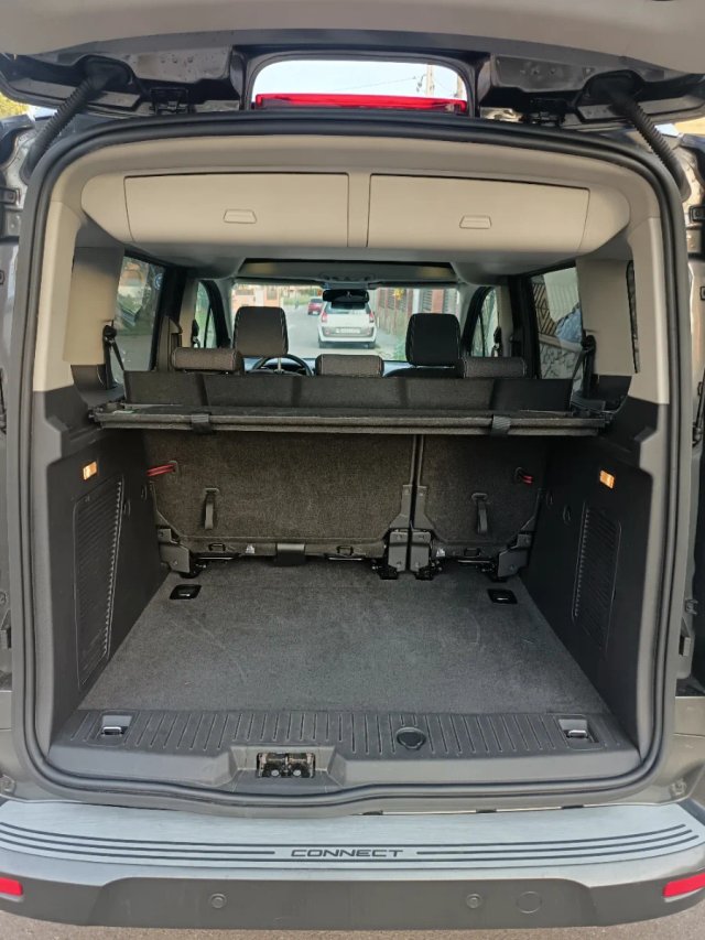 Ford Tourneo Connect  Automático techo Panoramico