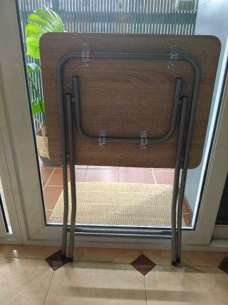 Mesa auxiliar plegable madera y metal