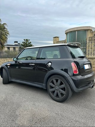 MINI Mini One D R50 2004