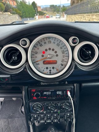 MINI Mini One D R50 2004