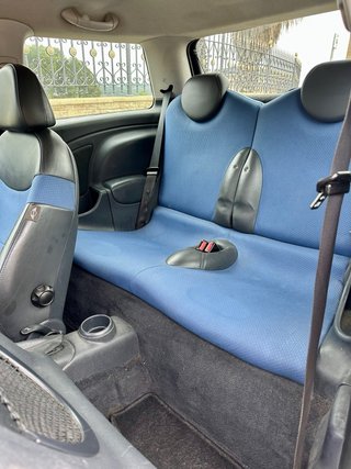 MINI Mini One D R50 2004