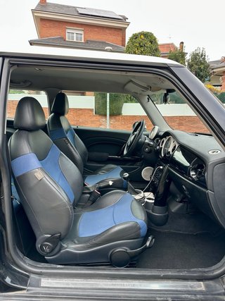 MINI Mini One D R50 2004