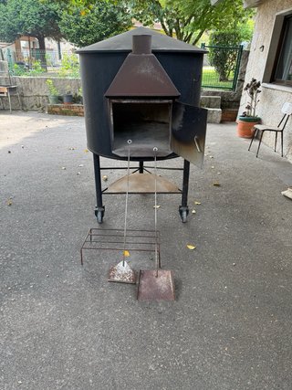 Forno portatile artigianale a legna
