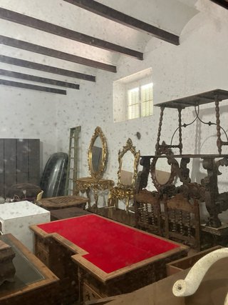 Aparador Nogal Antiguo con Espejo