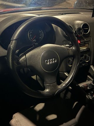 Audi A3 2005 etiqueta B