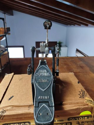 Pedal de bombo Iron Cobra Power Glide (Tama).