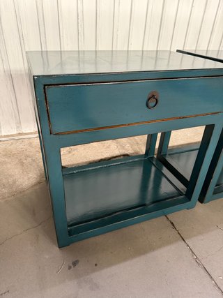 Pareja Mesitas Madera lacada nueva60x40x60alto