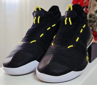 Zapatillas Under Armour Curry 6 Oakland