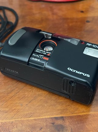 Olympus AF-10 Super Cámara Compacta
